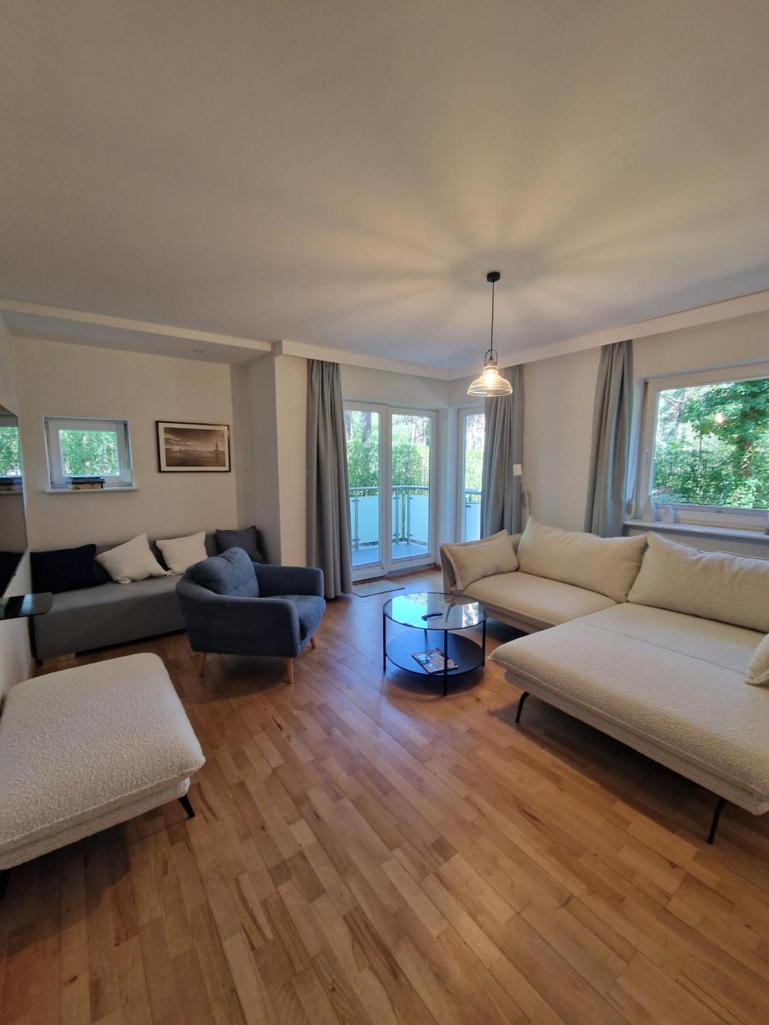 Apartament Verona ユラタ エクステリア 写真