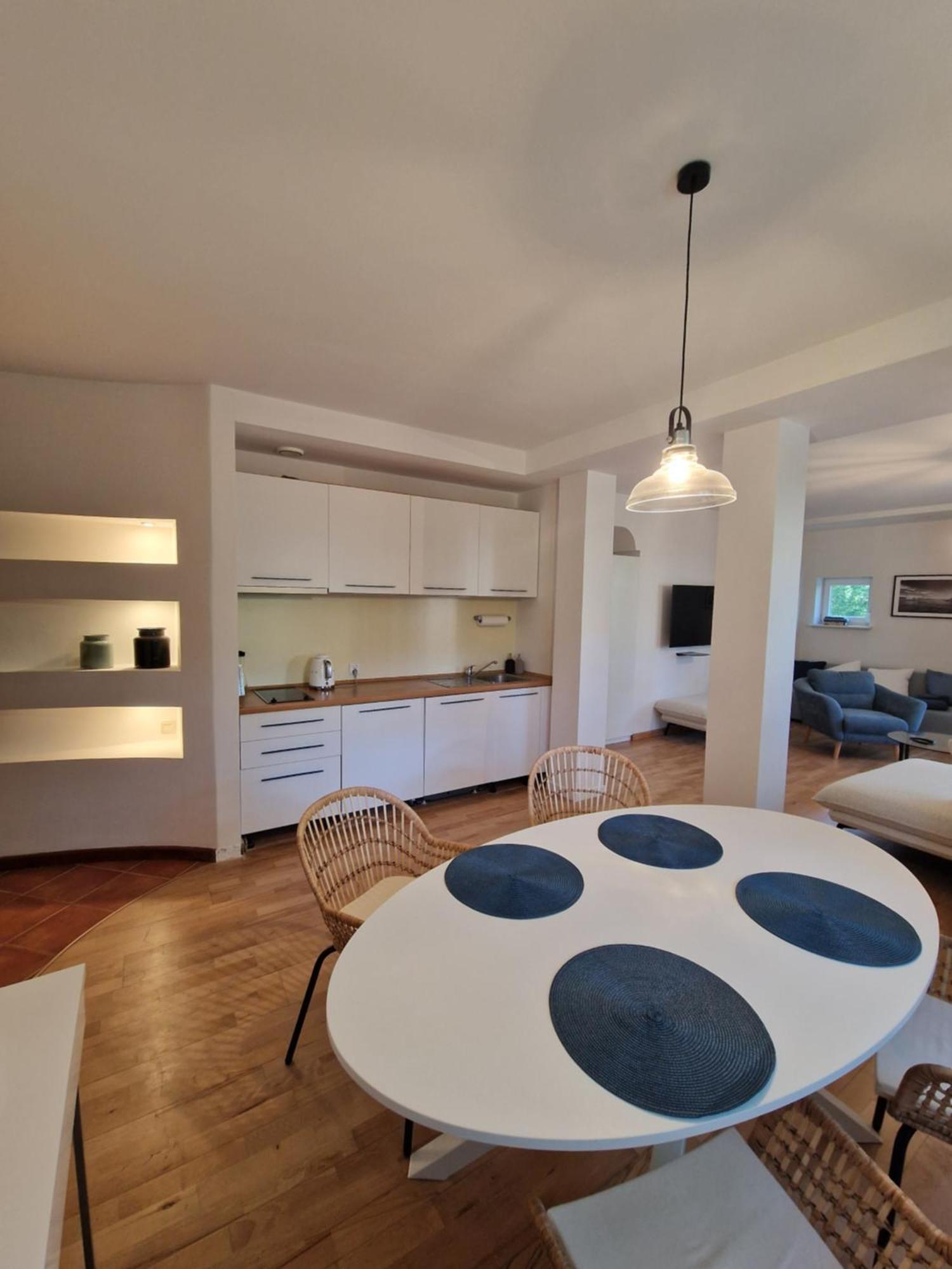 Apartament Verona ユラタ エクステリア 写真
