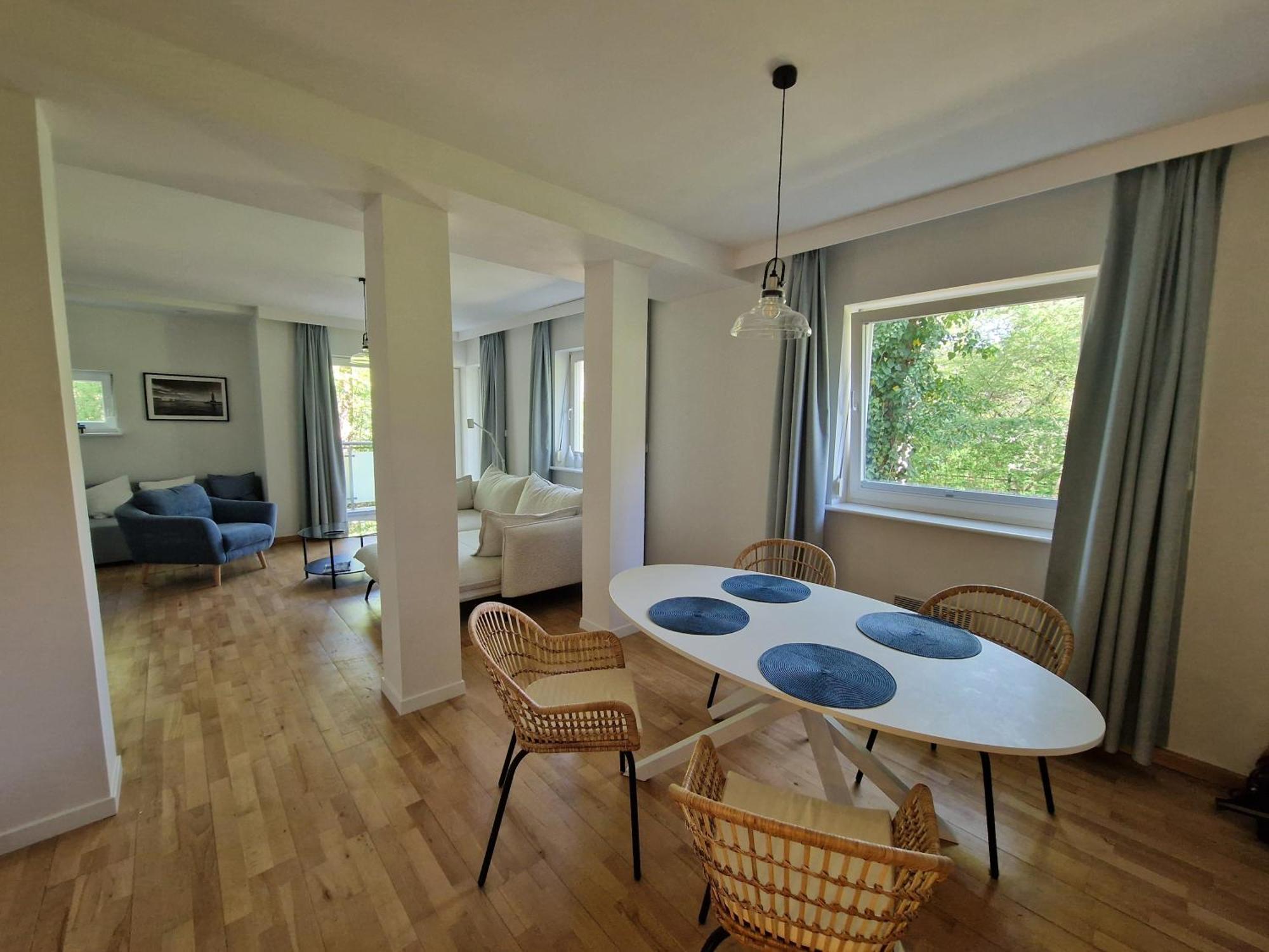 Apartament Verona ユラタ エクステリア 写真