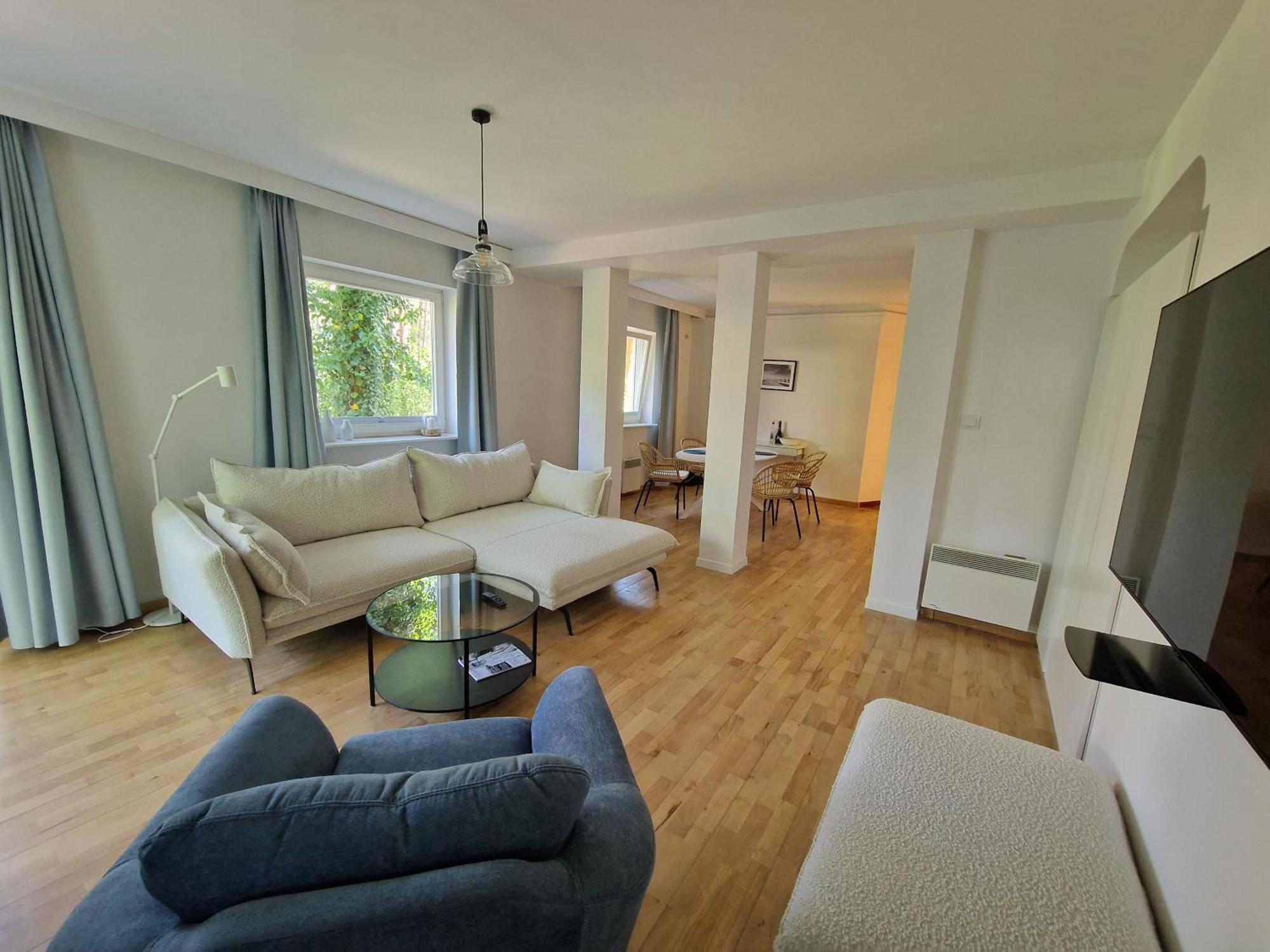 Apartament Verona ユラタ エクステリア 写真